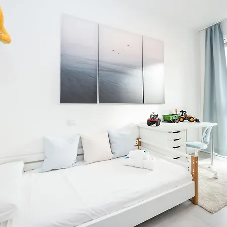 Katya Superior - Mgh A2 13 Apartment